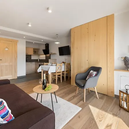 990m Npm Apartment *