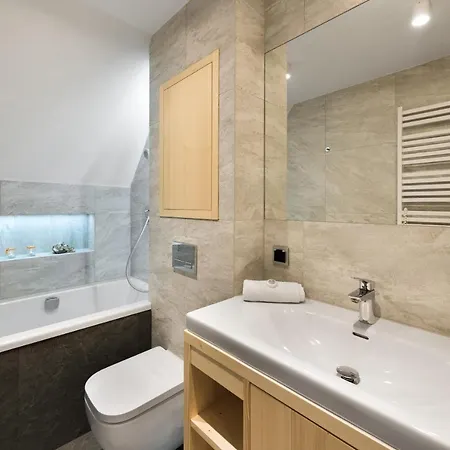 Apartment 990m Npm *