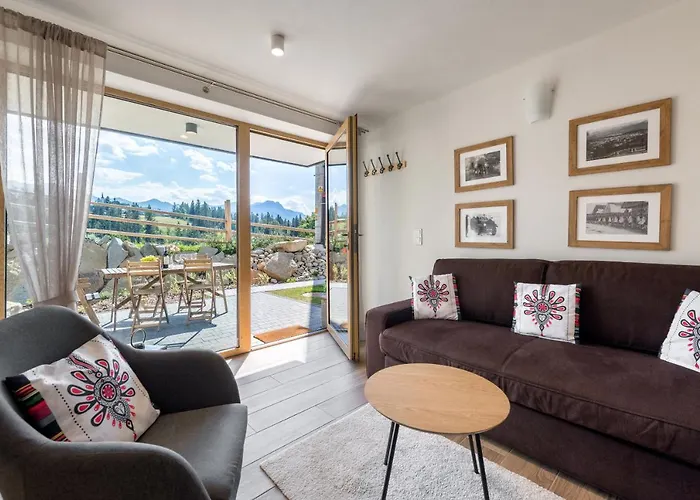 דירה 990m Npm זקופאנה